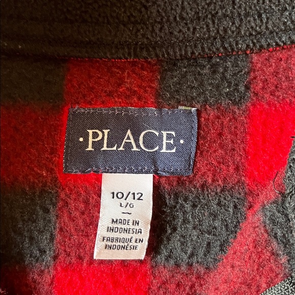 Boys black & red and gray & white fleece quarter zip pullover size 10/12 - Picture 4 of 9